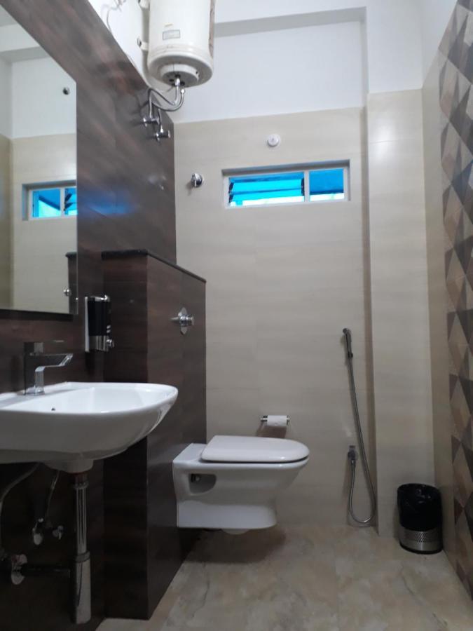 Hotel Mount View, Силигури Экстерьер фото